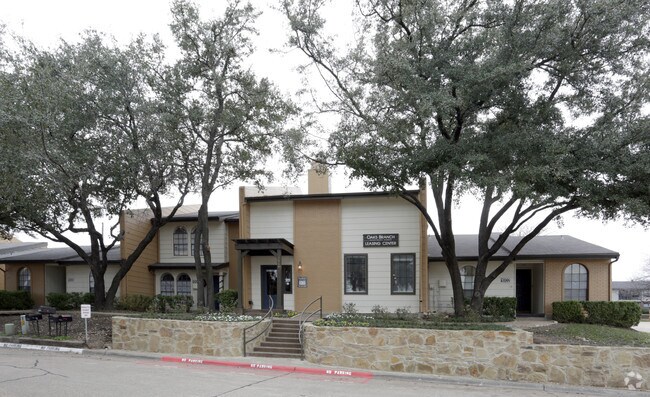 Foto del edificio - Oaks Branch