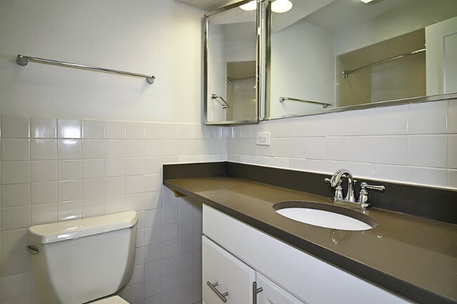 Foto del edificio - 196 E Chestnut St