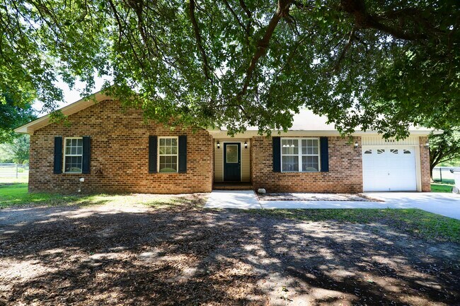 Foto del edificio - 3643 Red Lane Rd