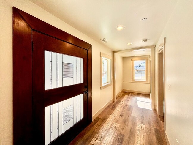 Building Photo - Great Home for rent