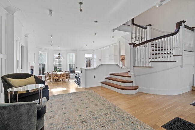 Foto del edificio - 15 Regent Cir