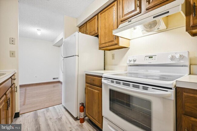 Foto del edificio - 1607 Aspen Dr