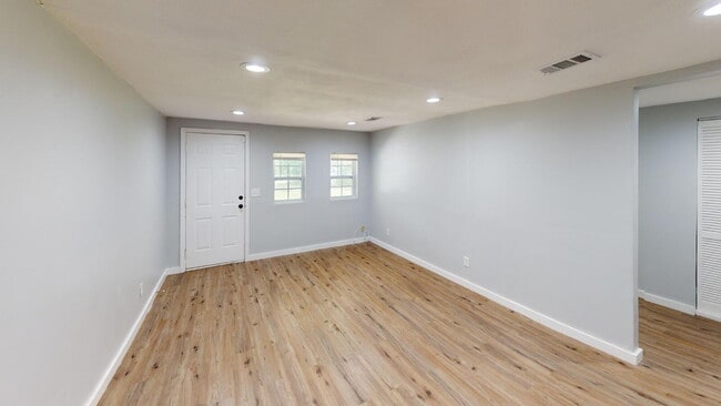 Building Photo - 3BR Home for Rent in Perdido Key – Minutes...