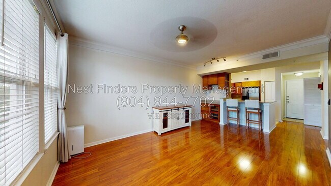Foto del edificio - 10435 Mid Town Pkwy