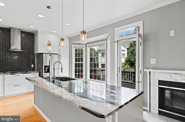 Photo - 6650 Dunwich Way Townhome