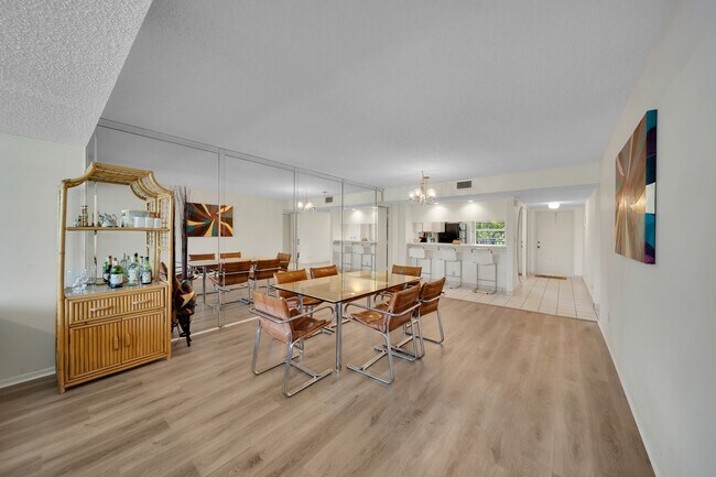 Foto del edificio - 4145 Cypress Reach Ct