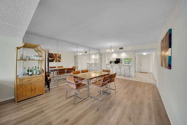 Building Photo - 4145 Cypress Reach Ct