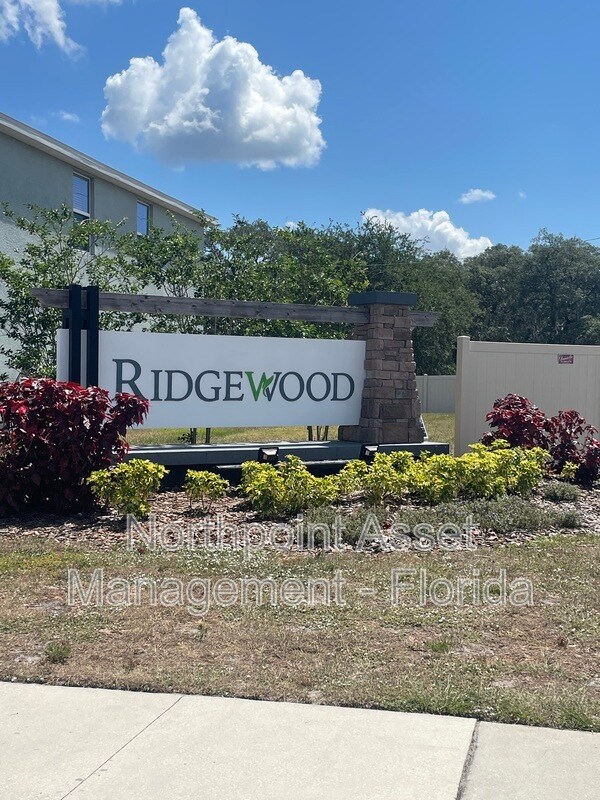 Building Photo - 11760 White Willow Ln