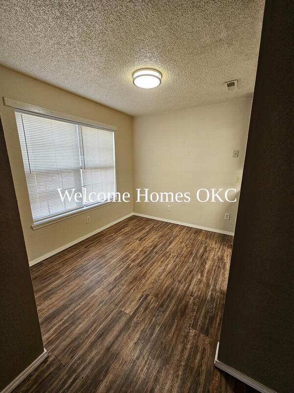 Foto del edificio - 16180 NE 23rd St