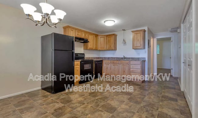 Building Photo - 4770 S 700 E