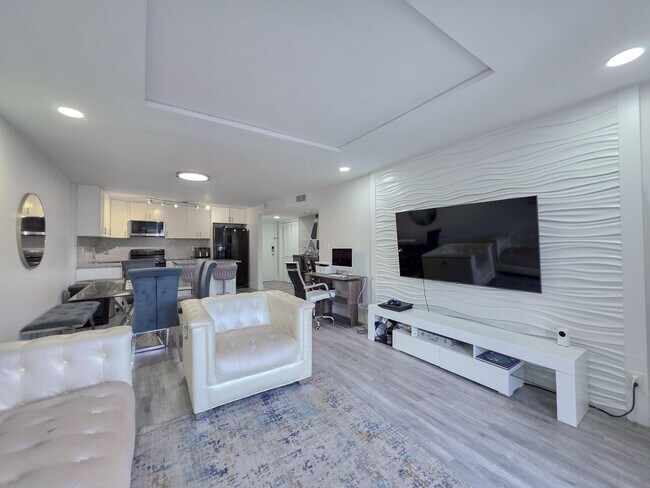Foto del edificio - 4121 NW 88th Ave
