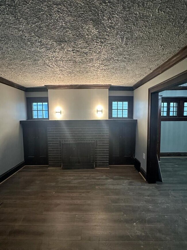 Foto del edificio - 12718 Iroquois Ave