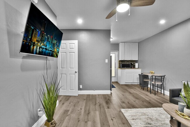 Foto del edificio - 201 SE 23rd St