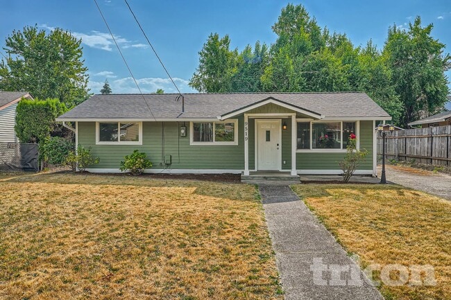 Building Photo - 9519 NW 27th Ave