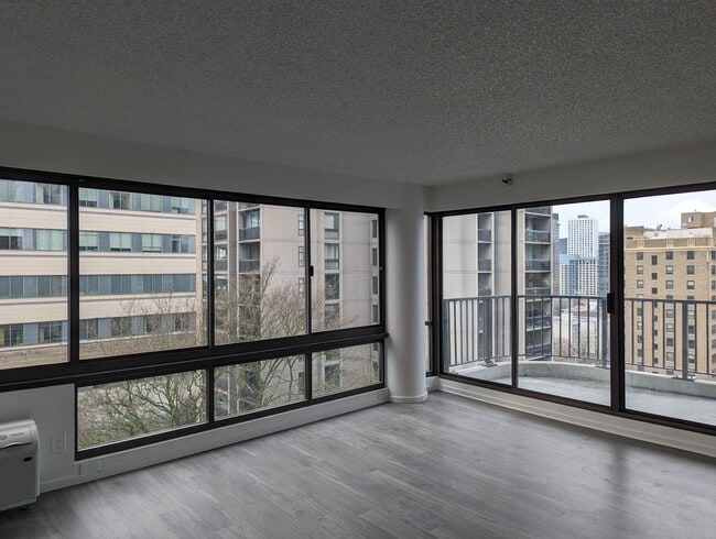 Foto del edificio - 1120 Spring St