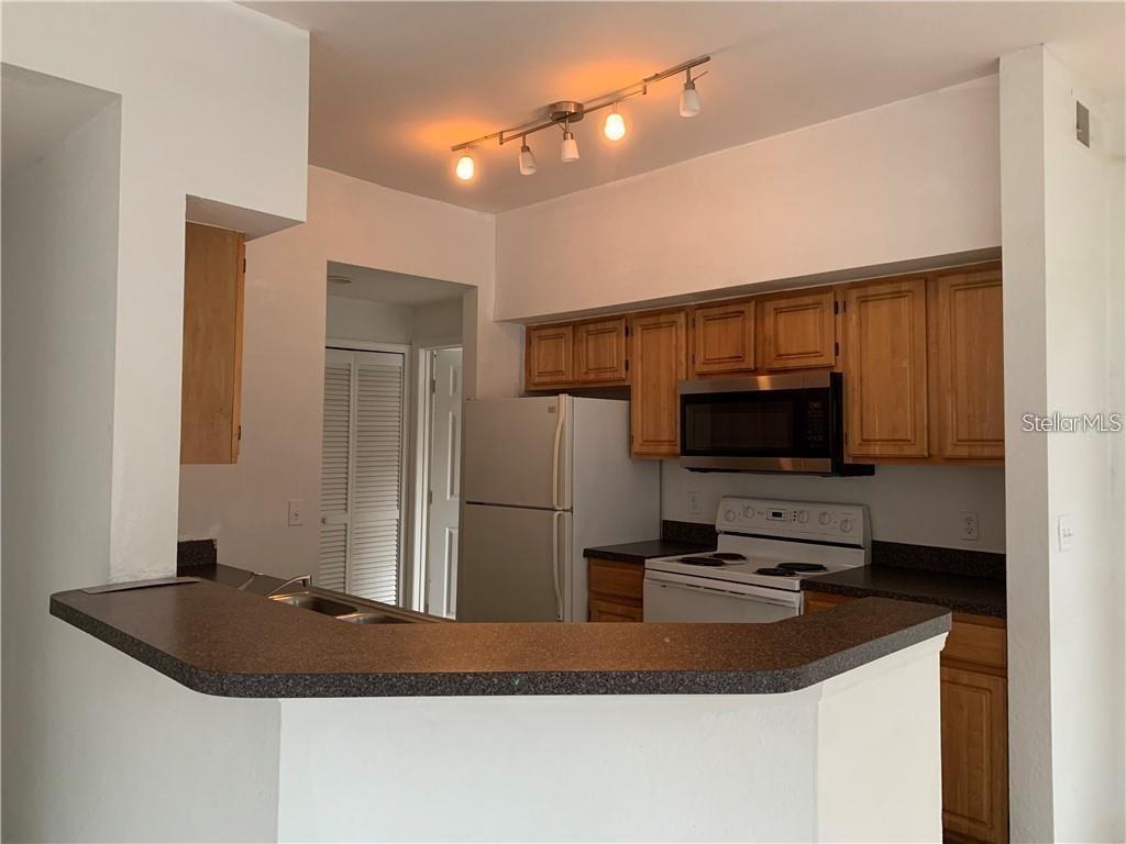 Building Photo - 5961 Westgate Dr