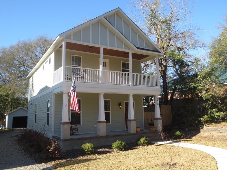 Foto principal - 330 N Leak St