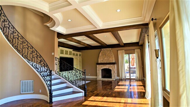 Foto del edificio - 4430 Rosebank Dr