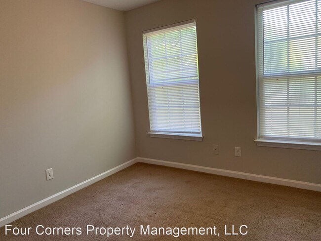 Foto del edificio - 3936 McIntosh St