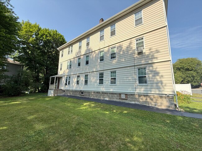 Foto del edificio - 96 Courtland St