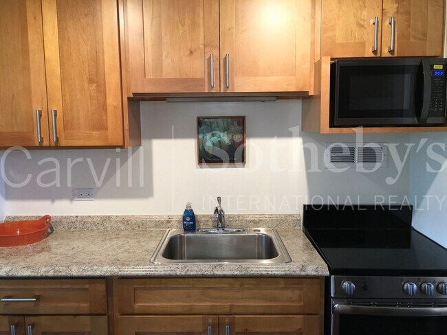 Foto del edificio - Newly Renovated 1BR/1BA in Makiki