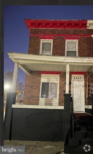 Building Photo - 2543 E Biddle St
