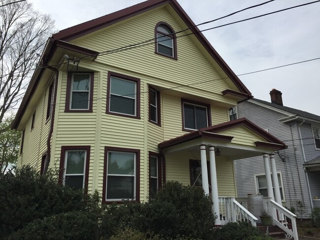 Building Photo - 592 Central Avenue