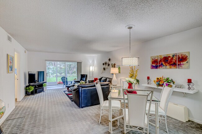 Building Photo - 1252 Sugar Sands Blvd