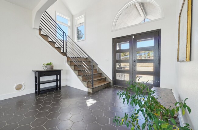 Foto del edificio - 700 Apple Ridge Rd