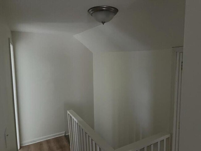 Foto del edificio - 195 Campbell Park