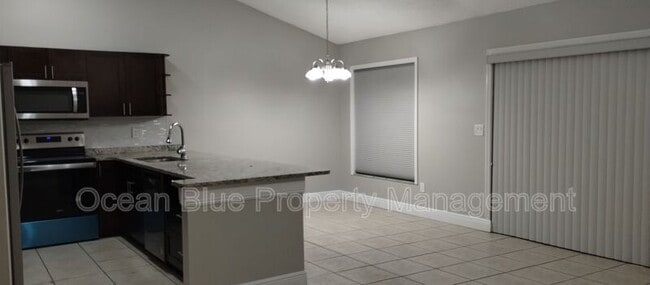 Building Photo - 2014 Branch Tree Ln