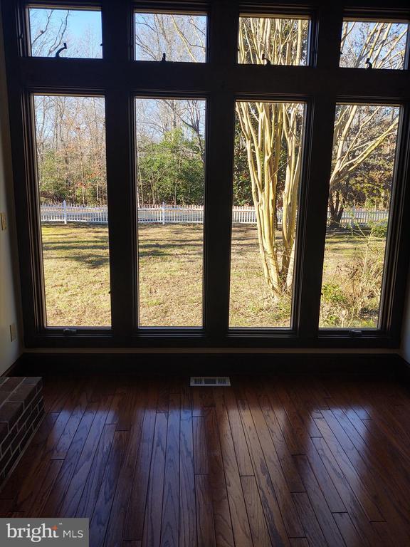 Foto principal - 25744 Whiskey Creek Rd