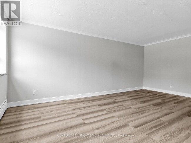 Building Photo - 1243 Broadview Ave