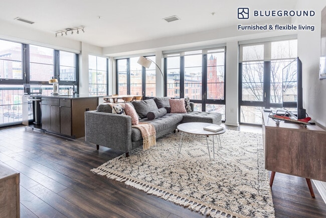 Building Photo - 1250 9th St NW