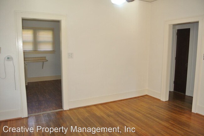 Building Photo - 3 br, 1 bath House - 701 - 1st St NW