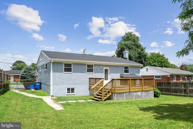 Building Photo - 4706 Creek Shore Dr
