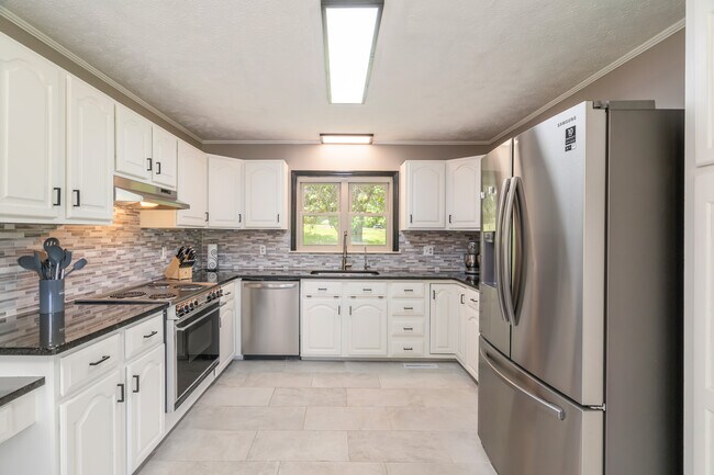 Foto del edificio - 7436 Old Maynardville Pike