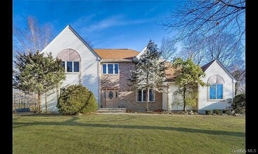 Building Photo - 11 Secor Ct