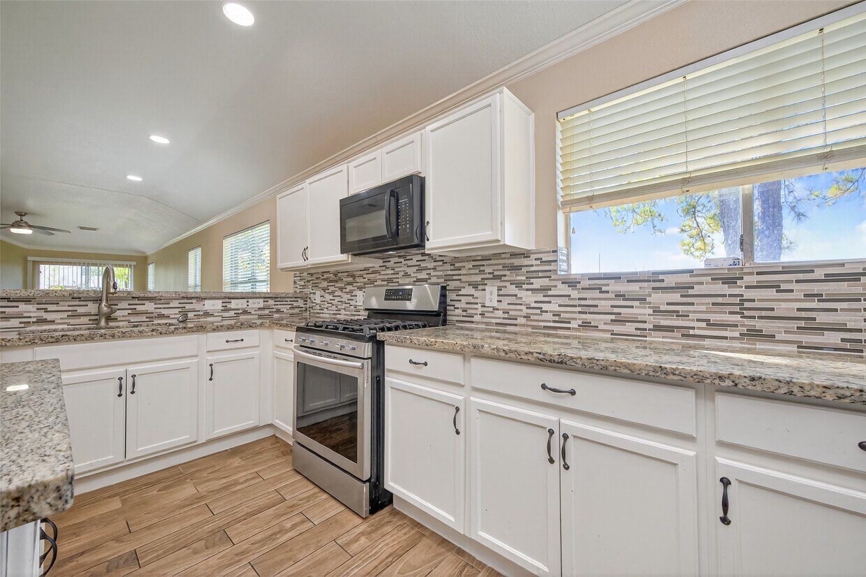 Primary Photo - 21215 Barker Canyon Ln