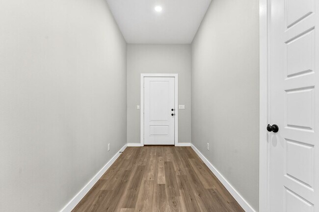 Foto del edificio - 1606 N Dover Ave