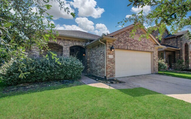 Building Photo - Move-In Ready Home in Prime Cypress Location