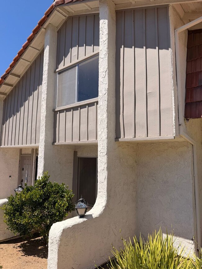 Foto del edificio - 275 Green Heath Pl