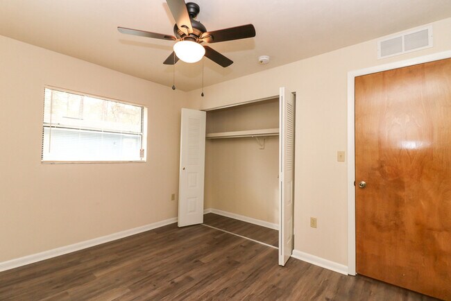 Foto del edificio - Beautiful 2/1 in Palmetto Creek #29