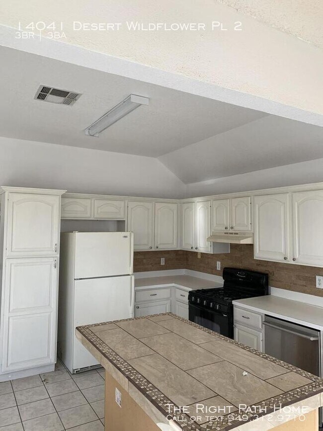 Building Photo - Rent to Own in Horizon City with $5995 Down