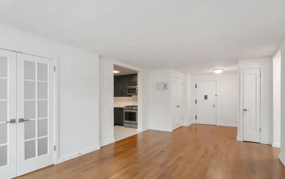 Foto del edificio - 856 10th Ave