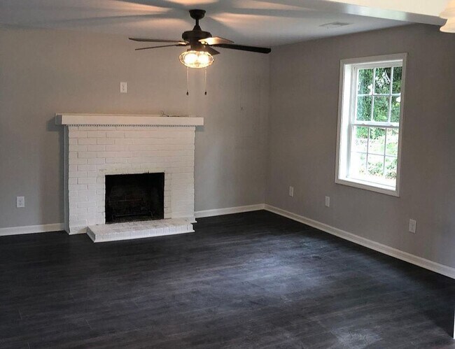 Foto del edificio - Charming 2 bedroom home in Gainesville!