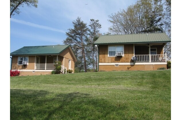 Primary Photo - 1 Courson View Rd