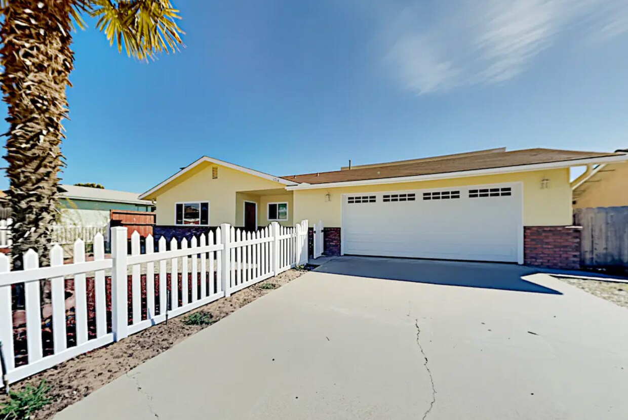 1714 Trouville Ave, Grover Beach, CA 93433 House Rental in Grover