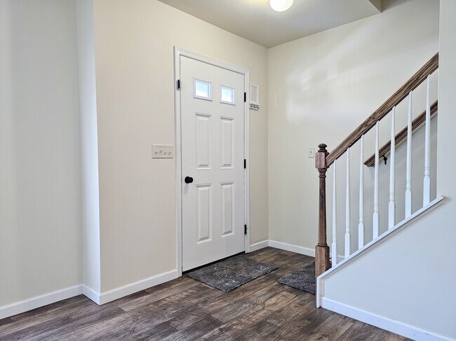 Foto del edificio - 625 Byler Cir