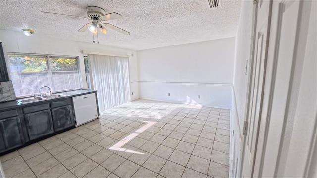 Foto del edificio - 301 Gatewood Rd